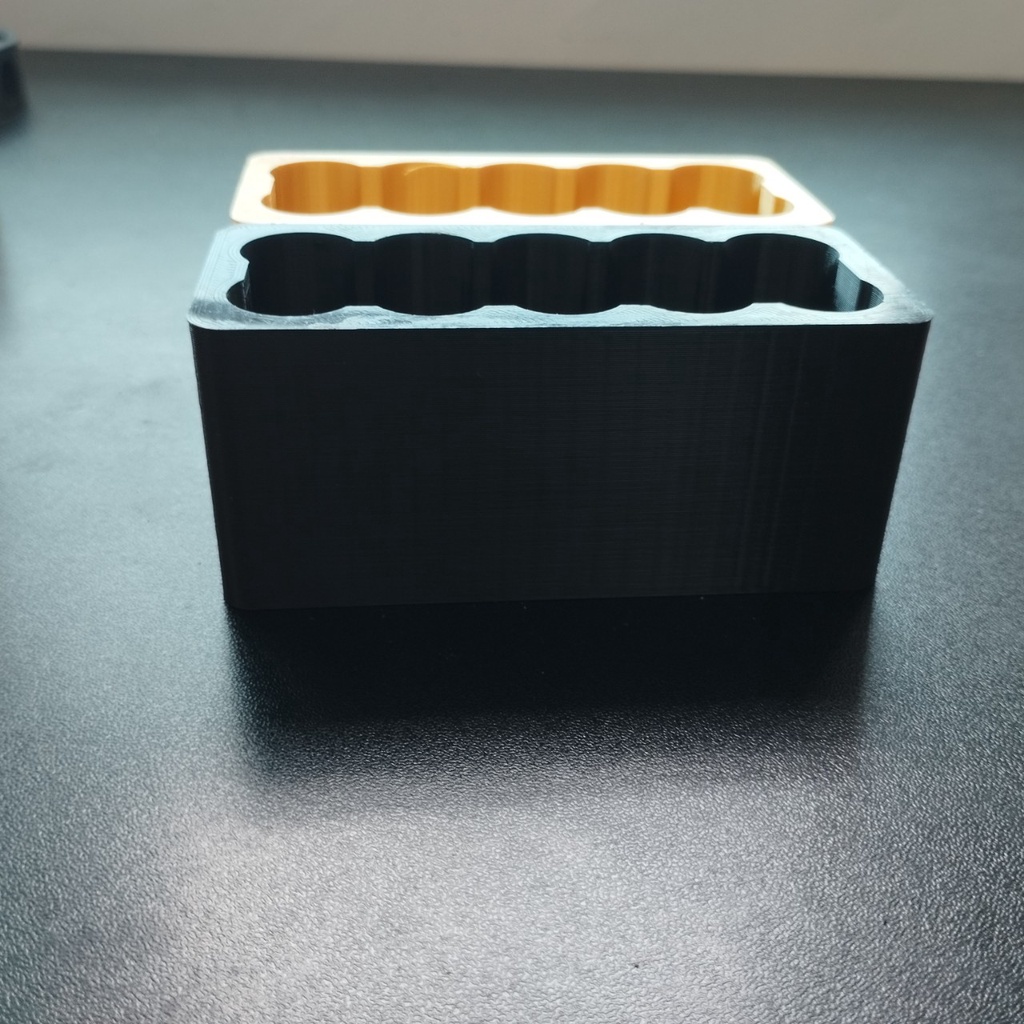 Khuôn đóng cell pin 18650, 5 cell 2 hàng  | khuôn đóng pin Makita 18V 5s-2p