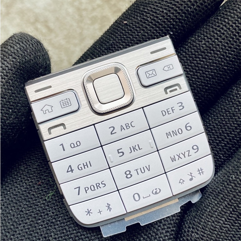 Bàn phím Zin New 100% chuẩn zin hãng cho Nokia E52 - Hàng cực hiếm.