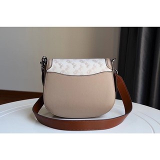 TÚI COACH SADDLE Dáng bầu sẵn