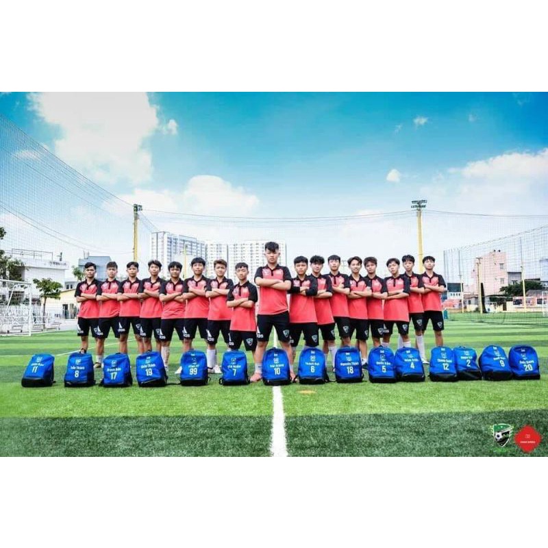 Bộ đồ đá banh trẻ em, áo đá banh trẻ em thoáng mát, thấm hút mồ hôi, có size cho bé từ 10kg-40kg. in tên số lên áo