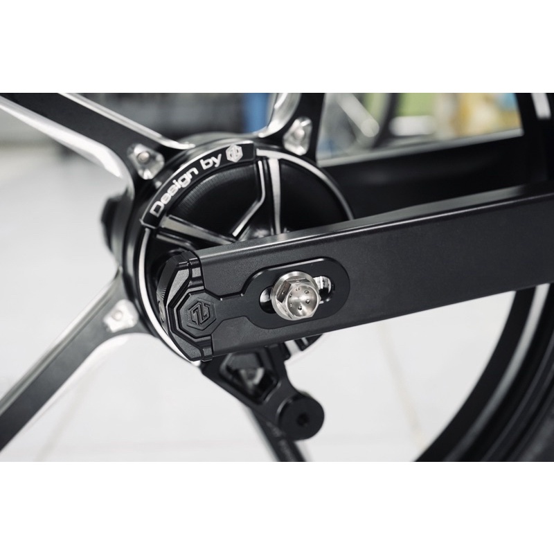 Bát tăng sên Ex135 4S cnc có nẹp gắp