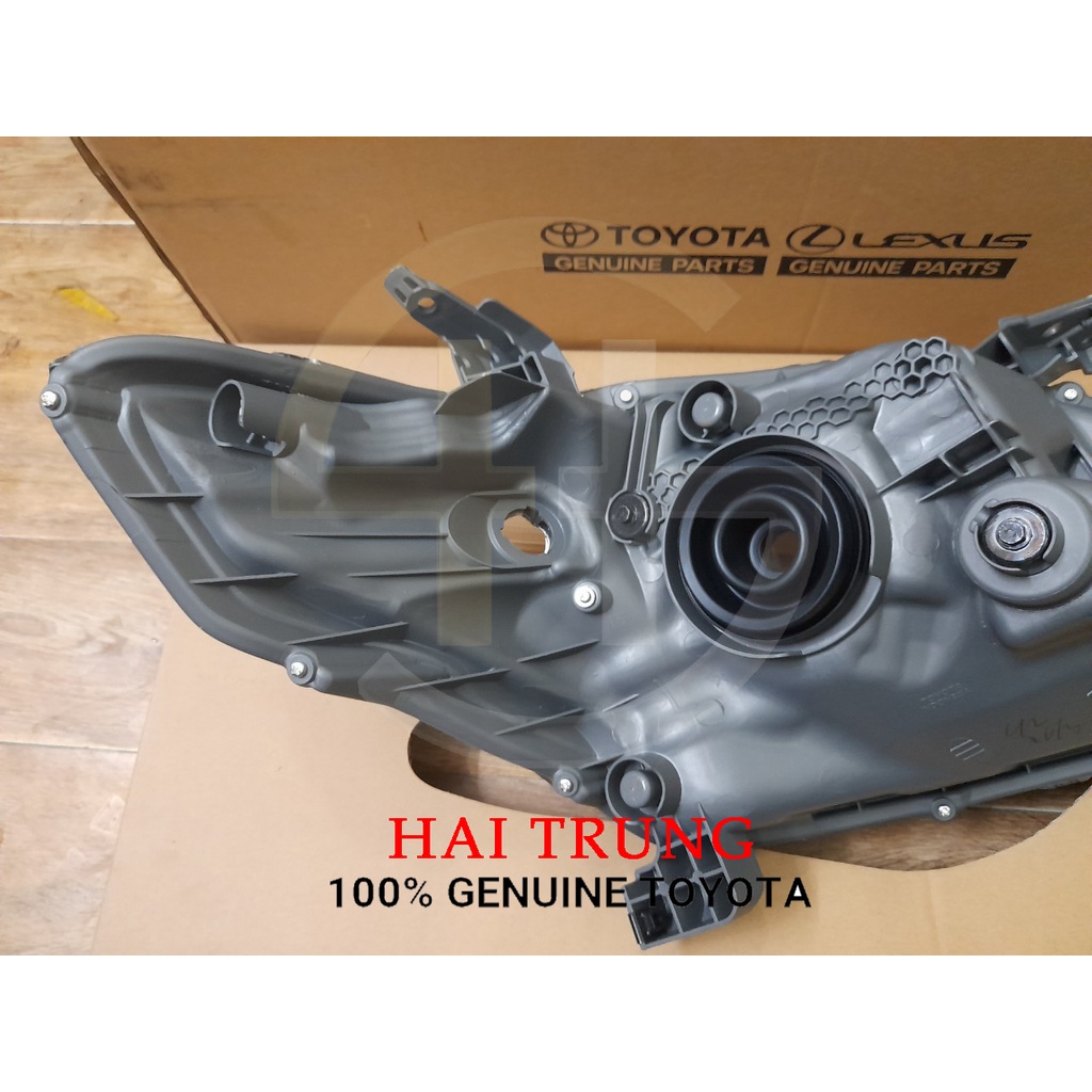 Đèn pha chính hãng Toyota Innova 2012-2015