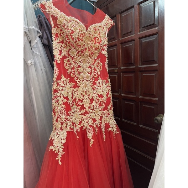 Váy cưới thanh lý