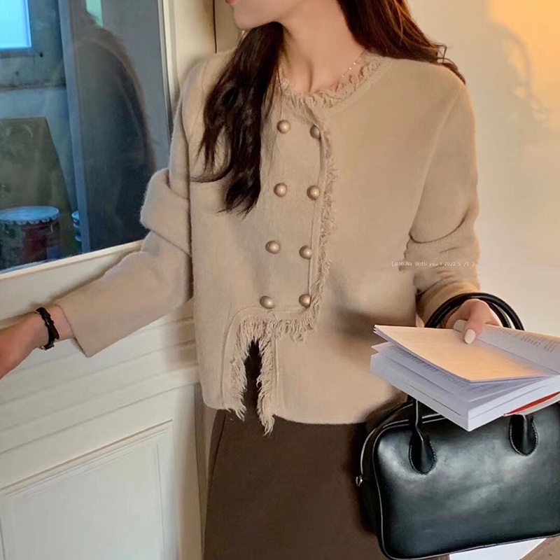 IELGY  Áo Khoác sweater Phối Tua Rua Sáp Mềm Mại Cho Nữ