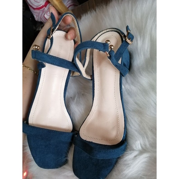 A3 Xả kho nhiều mẫu giày cao gót lẻ size 38