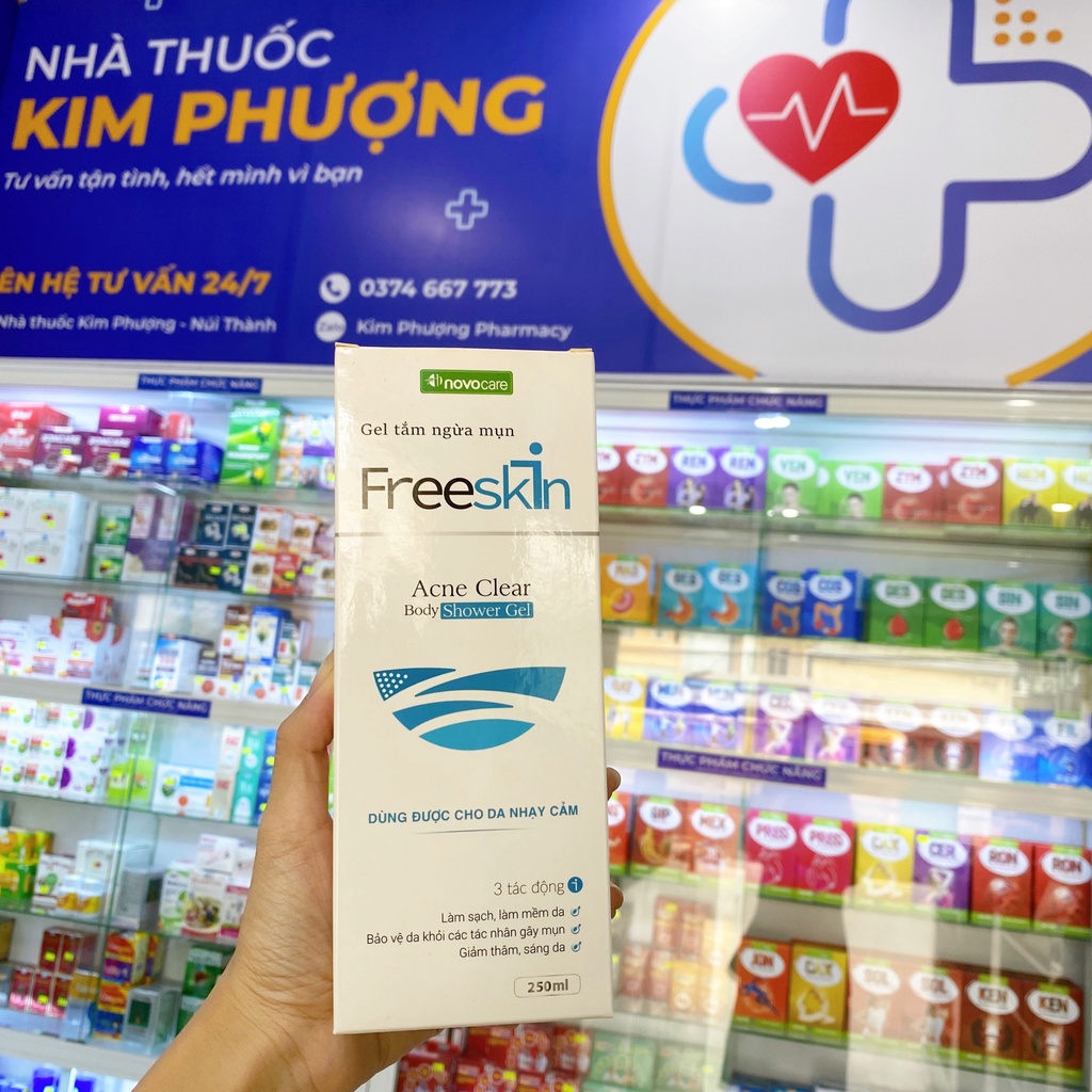 Sữa Tắm Giảm Mụn FreeSkin Chai 250ml, Giảm Mụn, Mờ Thâm, Sáng Da, Hàng Chính Hãng Thơm Novopharm