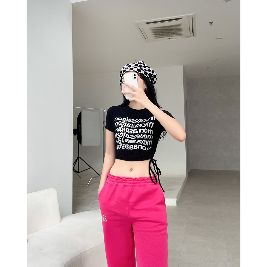 Áo croptop ôm rút dây MONÁ - AKI | BigBuy360 - bigbuy360.vn