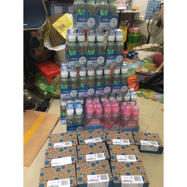 Bình sữa dr brown cổ hẹp hoạ tiết hồng/ xanh dương 250ml