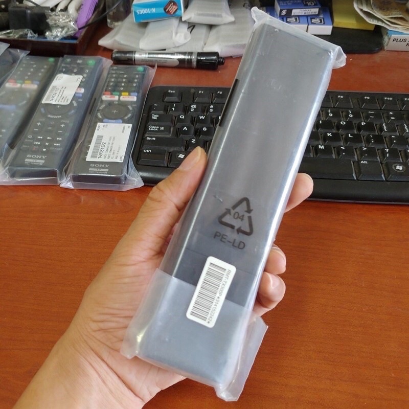 Điều khiển Tivi Sony chính hãng tương thích RM-YD/ED/GA và đặc biệt là RMT-TX100,101,102,200, 300, 310P.