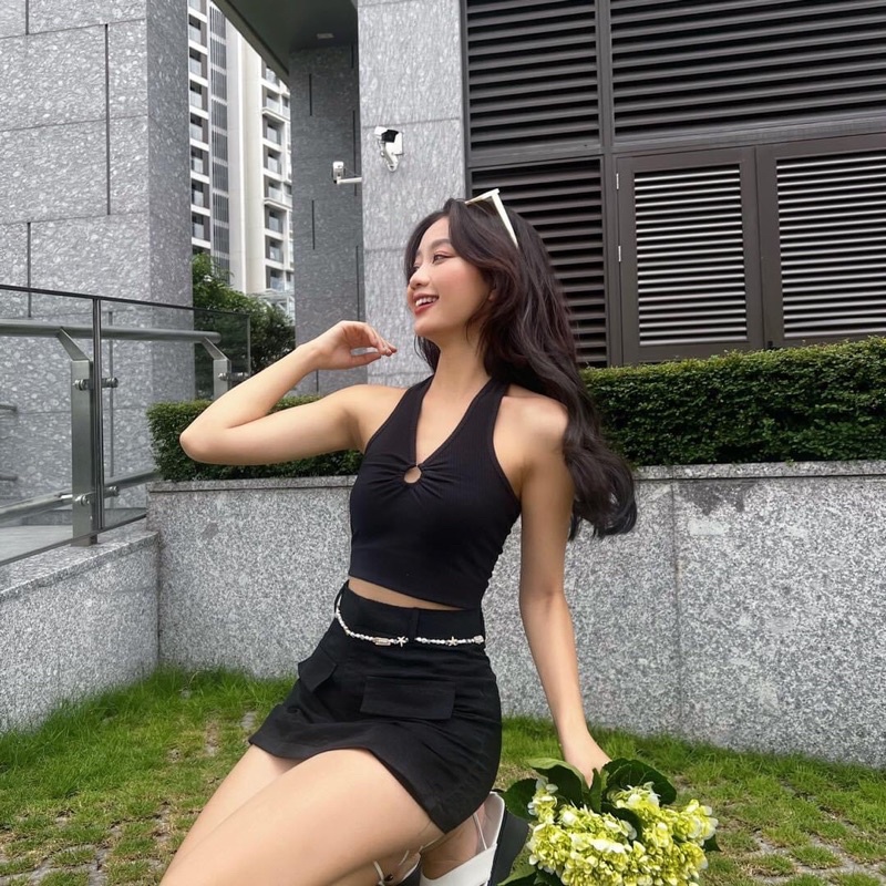 Áo Kiểu Cổ Tròng Phối Khoen Tròn A233