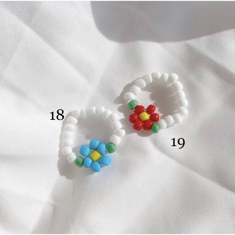 Nhẫn Hạt Cườm Hoa Màu Pastel Baby Dễ Thương