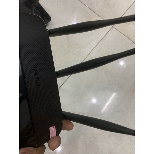 Phát wifi 2 bằng tần Dlink Dir-809 3 ăng tên đã qua sử dụng