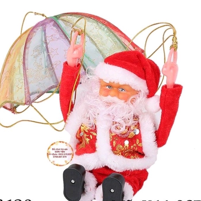 Ông già noen leo dây _Một món quà trang trí đáng yêu cho ngôi nhà