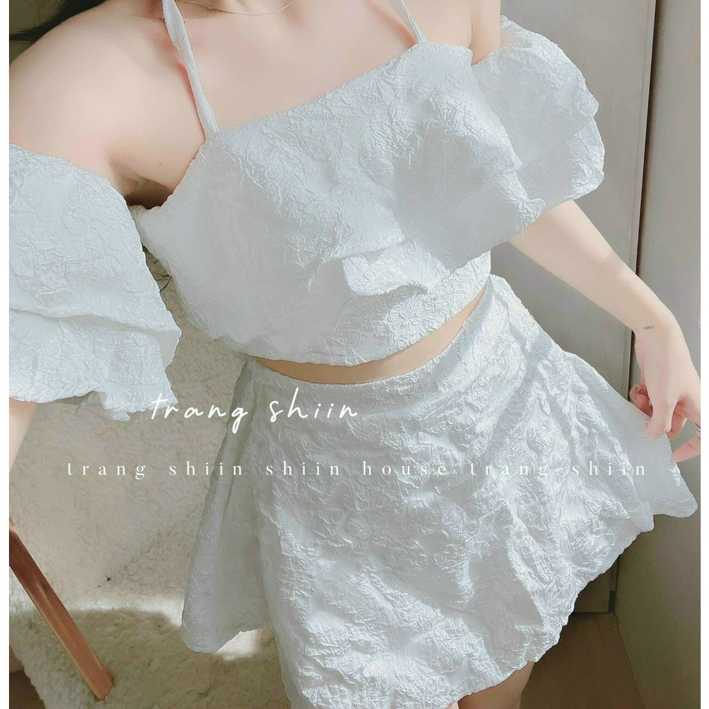 Chân váy xòe và áo bèo dây phối tay xòe cách điệu kiểu váy áo nữ đi chơi, dự tiệc chất gấm dày dặn thời trang nữ VESTA