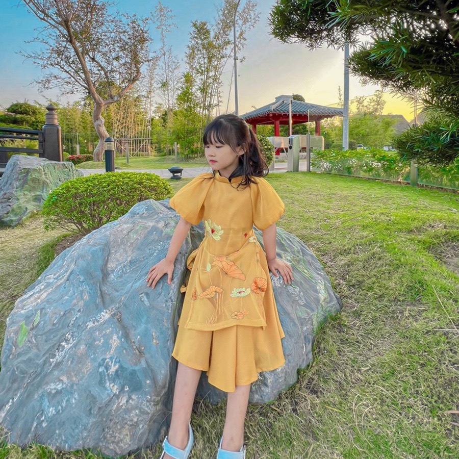 Sét áo dài cách tân cho bé gái thêu hoa sen cho trẻ em ful size 2-9 tuổi