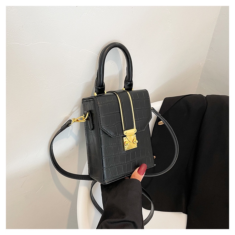 Túi đeo chéo túi đựng điện thoại dáng đứng phù hợp đi chơi dạo phố SMN474