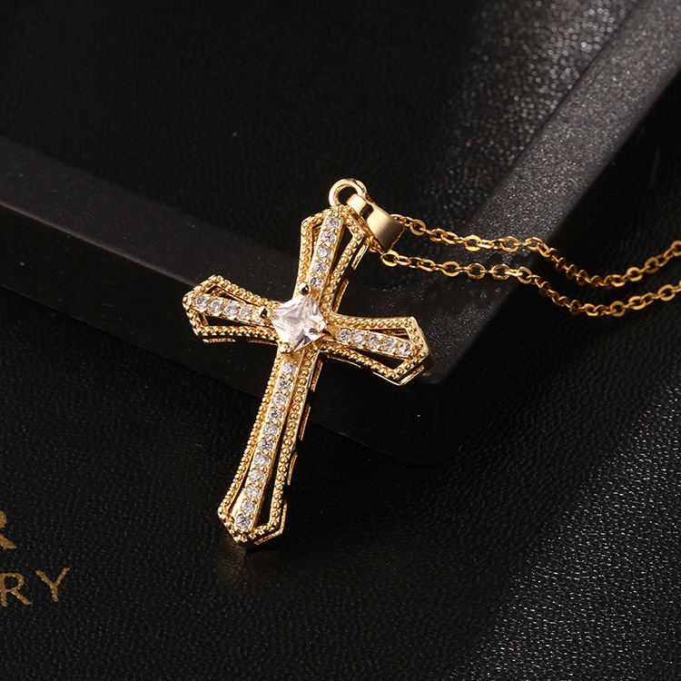 Vòng cổ Mặt Thánh Giá Đính Đá Zircon Phong Cách Hiphop