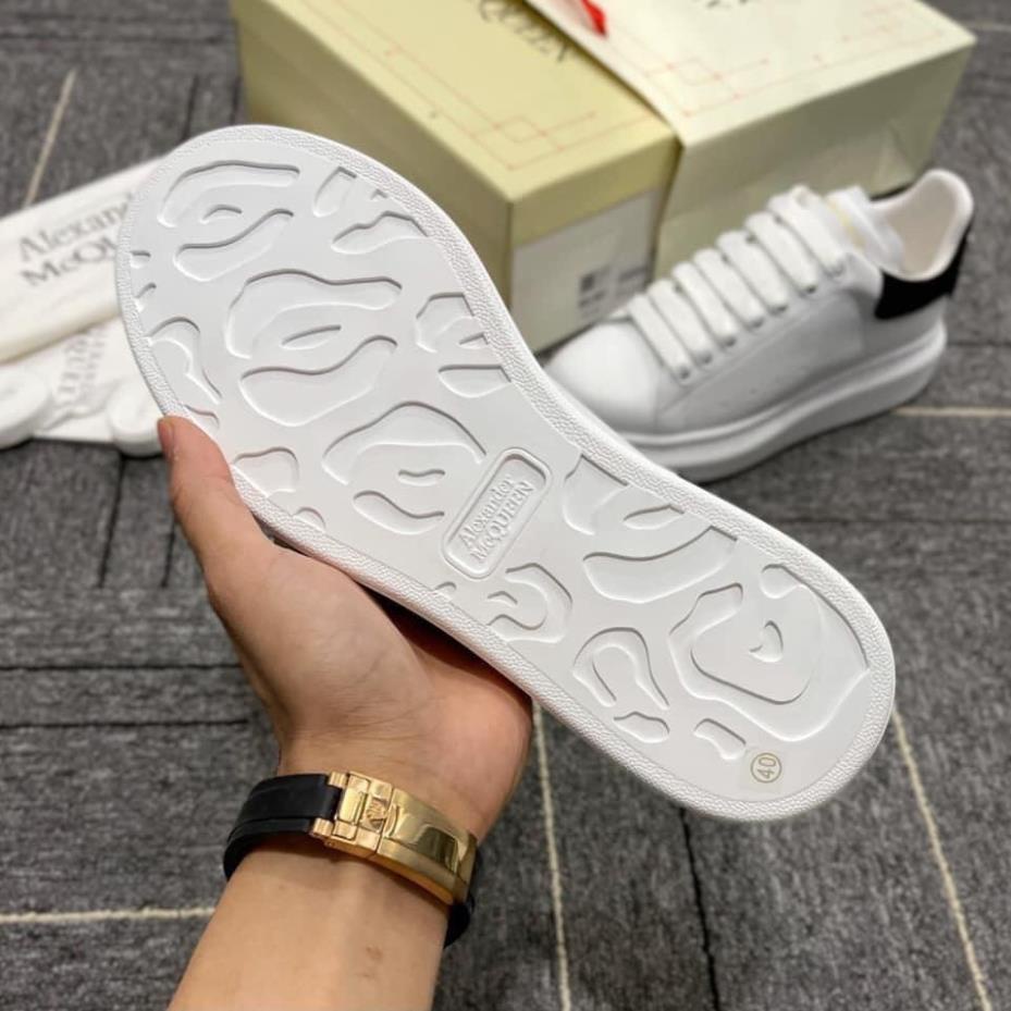 Giày thể thao MCQueen gót nhung đen_Giày MCQ đế cao phối đồ đồ đơn giản 2023 Full Box