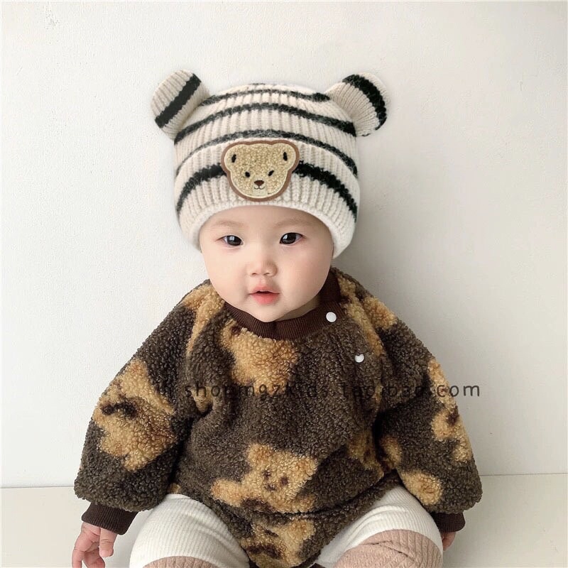 Mũ nón len kẻ đính gấu cực xinh cho bé 6-24m