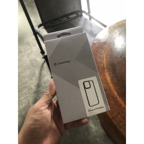 Ốp Caseology 14 pro sky fall