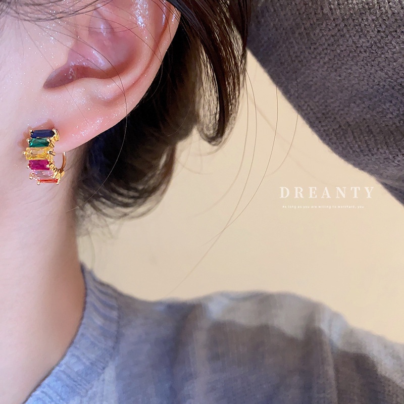 Khuyên Kẹp Tai Không Xỏ Lỗ Đính Đá Zircon Nhiều Màu Độc Đáo Thời Trang Hàn Quốc