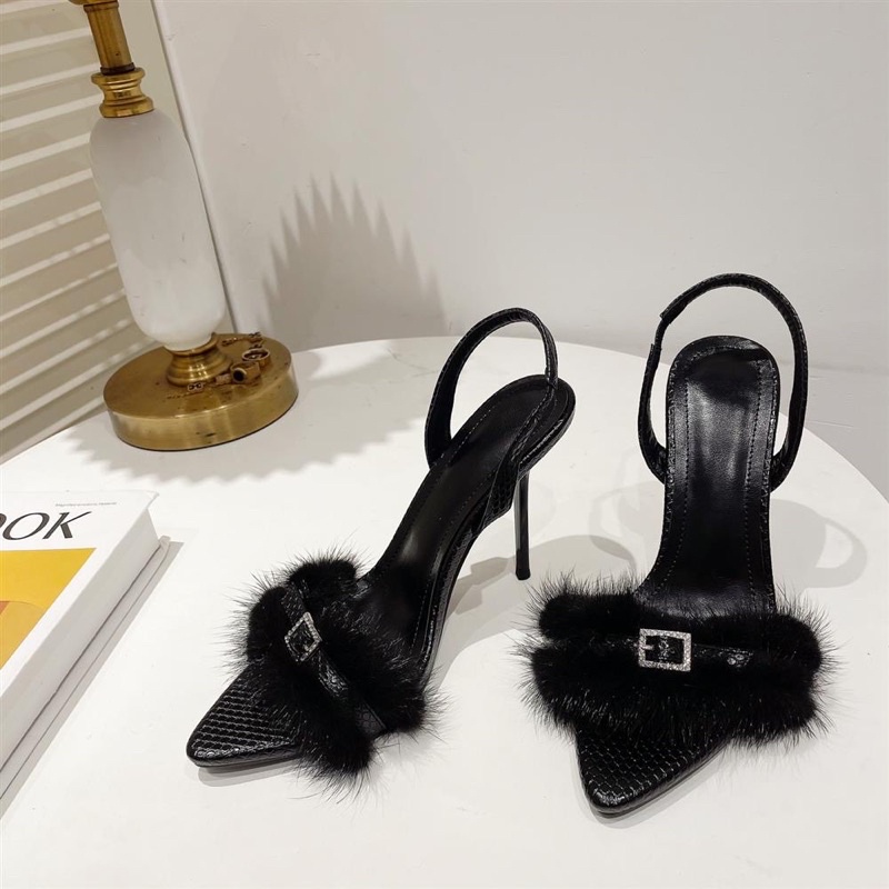 Sandals Cao Gót Da Rắn Đính Lông Cao 8cm