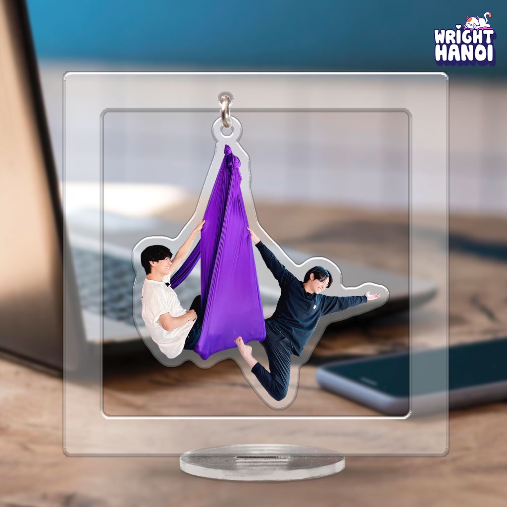 Standee lắc lư mica yoga BTS cho Army