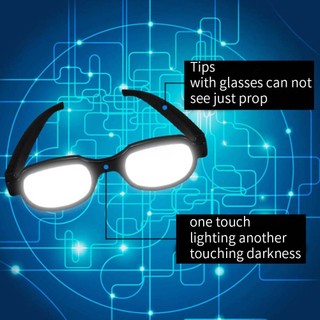 Kính phát sáng gắn đèn LED vui nhộn