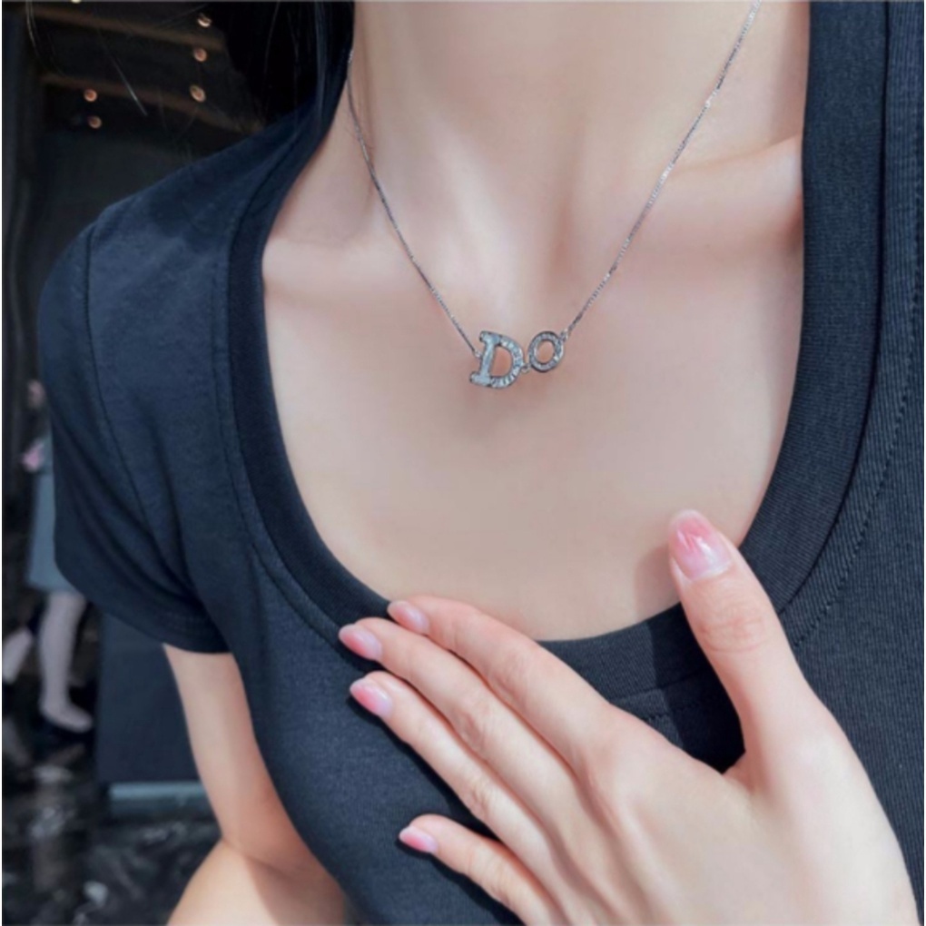 Vòng cổ Nữ Đính Kim Cương Nhân Tạo Sang Trọng