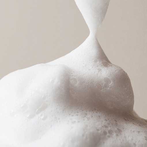 Sữa rửa mặt sáng da, tái tạo ngăn ngừa lão hóa Aromatica Reviving Rose Infusion Cream Cleanser 145g