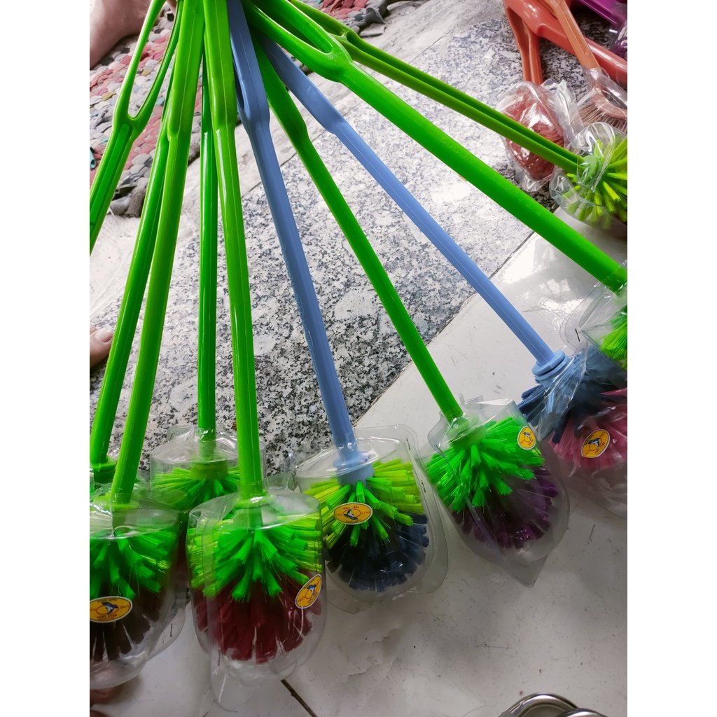 Cây Chà Bồn Cầu Cán Nhựa