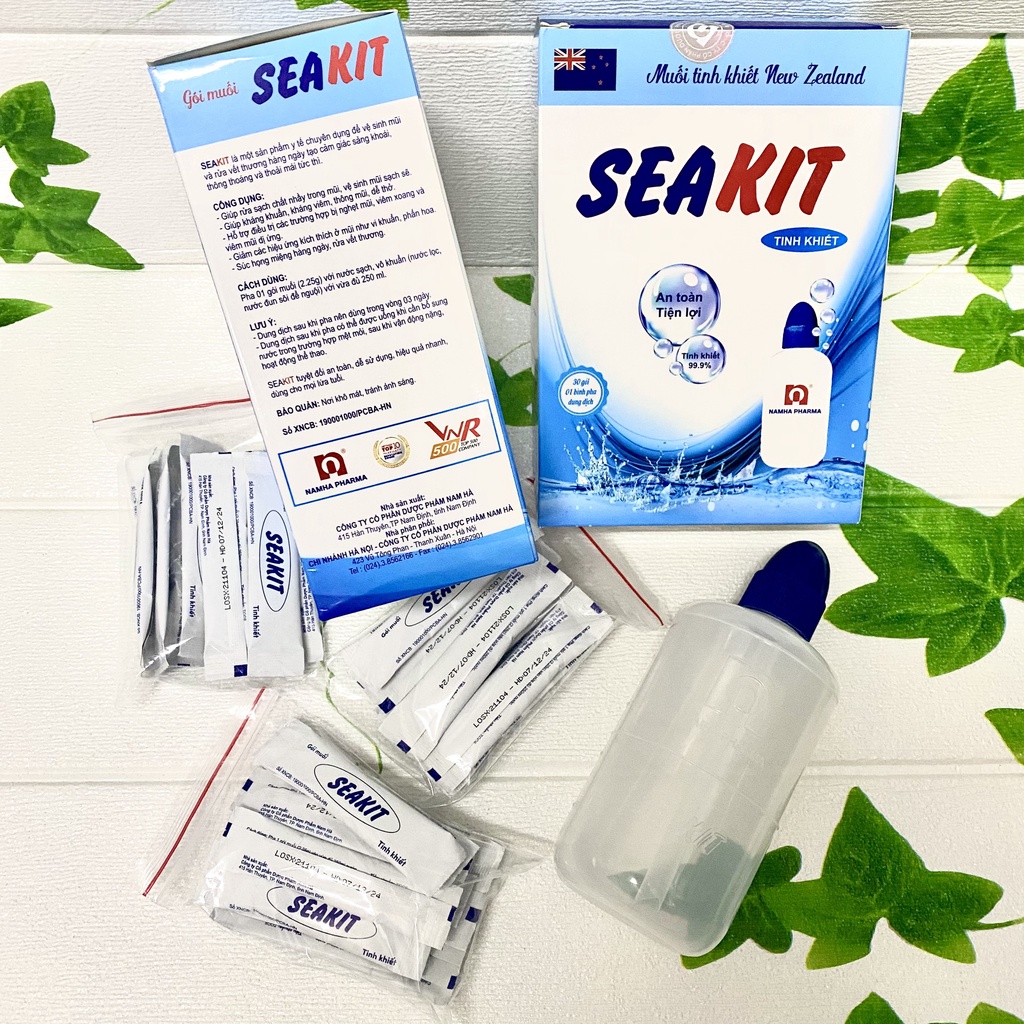 Bộ dụng cụ rửa mũi NAM HÀ gồm 1 BÌNH RỬA MŨI SEAKIT VÀ 30 GÓI MUỐI hỗ trợ vệ sinh mũi