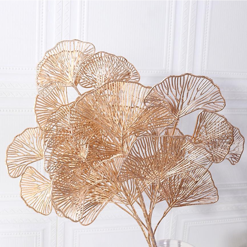 Lá Bạch Đàn Nhân Tạo Màu Vàng Kim Dùng Trang Trí Tiệc Cưới / Giáng Sinh