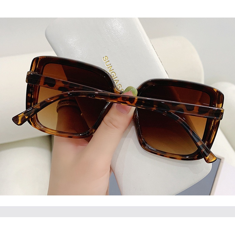Kính Mát Gọng Vuông Chống Tia UV Phong Cách retro Mới