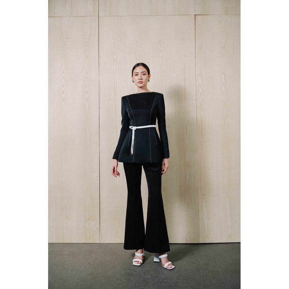 Eegen Studio - Vest with belt - Áo vest kèm dây đai
