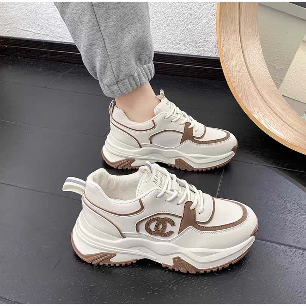 Giày sneaker độn đế ChaneI viền