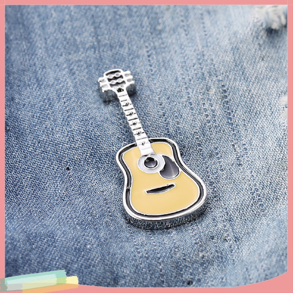 Huy hiệu cài áo bằng men hình chiếc đàn guitar
