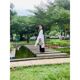 Áo dài trắng học sinh cho bé