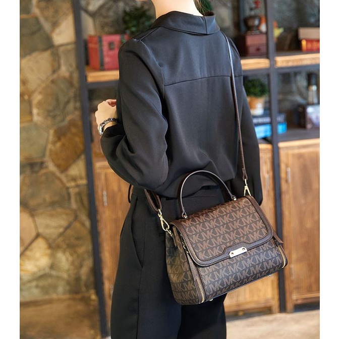 Túi xách nữ đeo chéo thời trang trend và công sở sang chảnh MD7