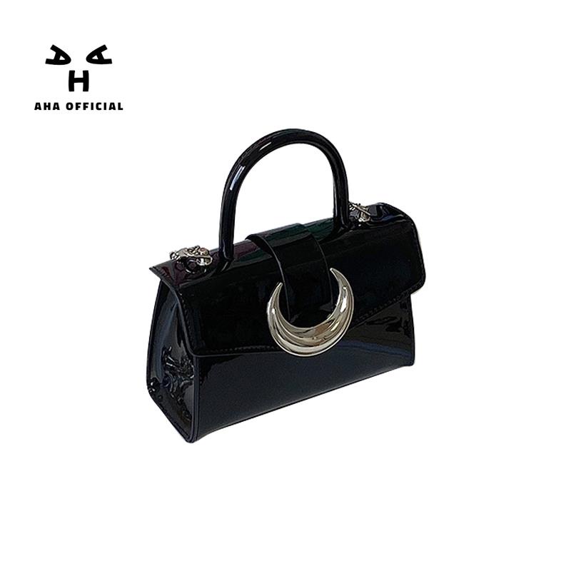 Túi Xách Đeo Vai Kiểu Vuông Họa Tiết Da Cá Sấu Phối Dây Xích Thời Trang Nữ Cao Cấp