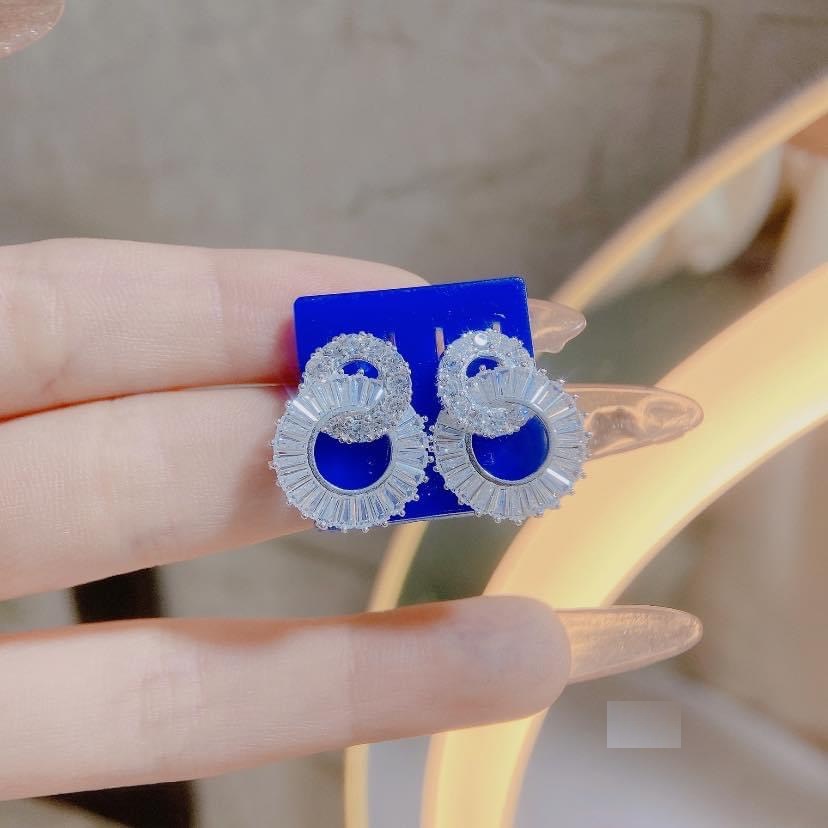 Bông tai bạc nữ gắn đá Evasilver, chất liệu bạc ta sang trọng nữ tính