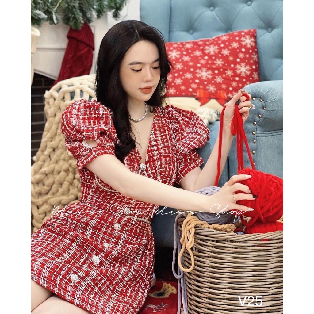 V25- Đầm dạ đỏ đính đá - Đỏ