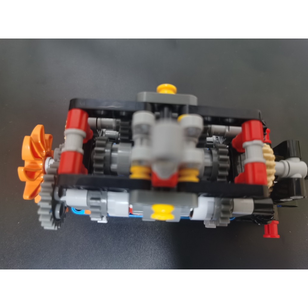 Mô Hình Lắp Ráp Hộp Số Động Cơ Lego Sáu Tốc Độ Dùng Trang Trí Văn Phòng