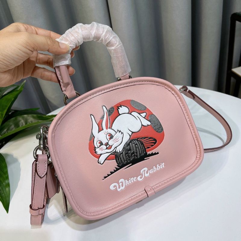 Túi Coach Ladies Pink Rabbit Shoulder