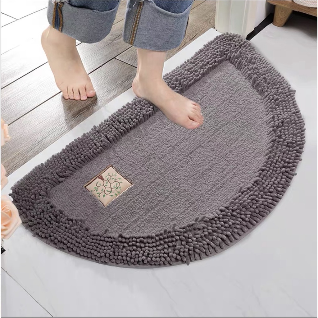 Thảm chùi chân thấm hút tốt SỢI SAN HÔ dài chống trơn có thể giặt máy