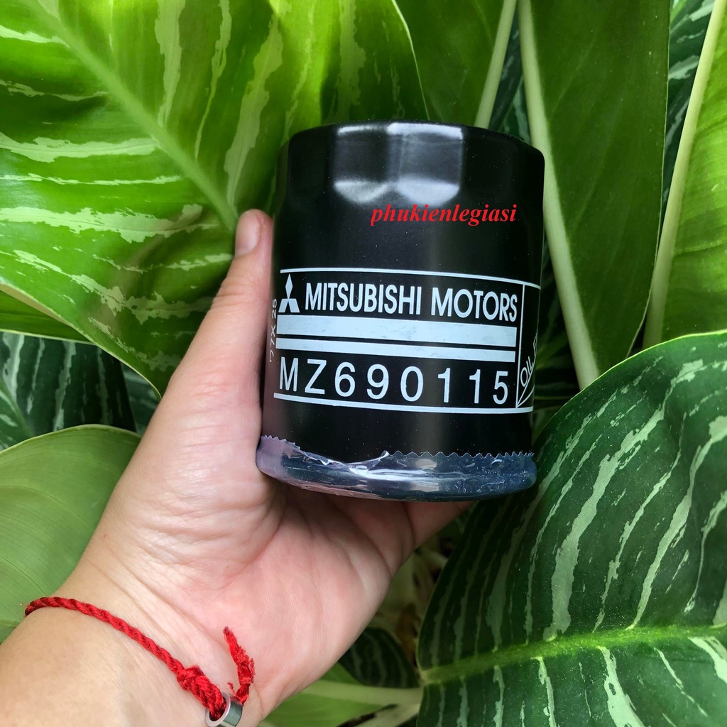 Lọc Nhớt Mitsubishi Grandis Galant MIRAGE LANCER XPANDER ATTRAGE mã  MZ690115