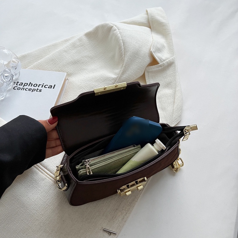 Túi Đeo Vai Họa Tiết Quả Dứa Màu Sắc Tương Phản Có Khóa Cho Nữ