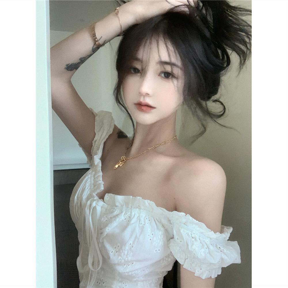 Áo Sơ Mi Ngắn Tay Trễ Vai Màu Trắng Quyến Rũ Dành Cho Nữ