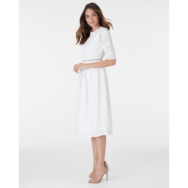 Đầm xô thêu Top.shop_VNXK, thiết kế phối ren kè độc đáo, form chuẩn tôn dáng