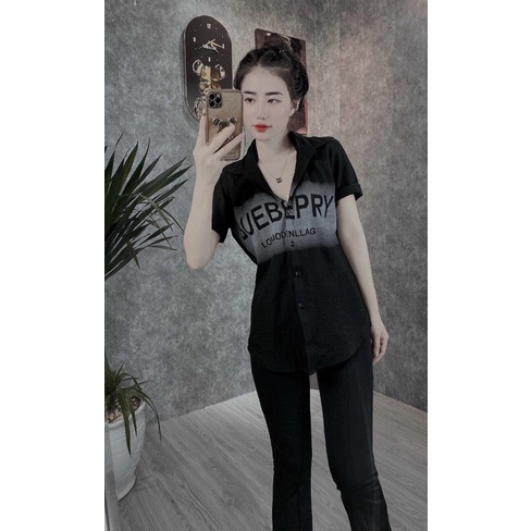 Áo sơ mi cặp đôi nam nữ ngắn tay form ôm in họa tiết DiO,BURB loang áo chất vải đũi mềm mịn thời trang hot tren giá tốt